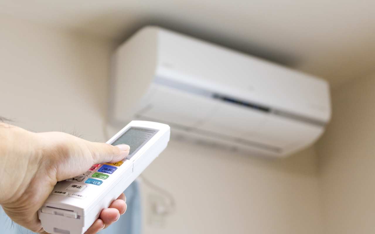 Konserwacja klimatyzacji domowej – jakie preparaty warto stosować?