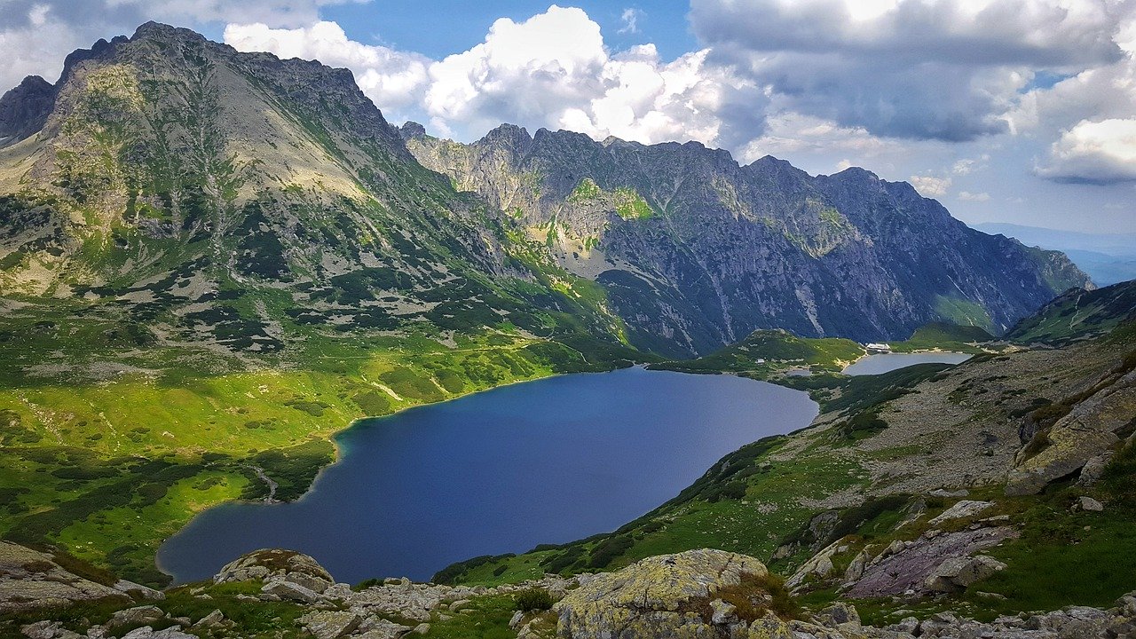 Czy warto wiosną pojechać w polskie góry?