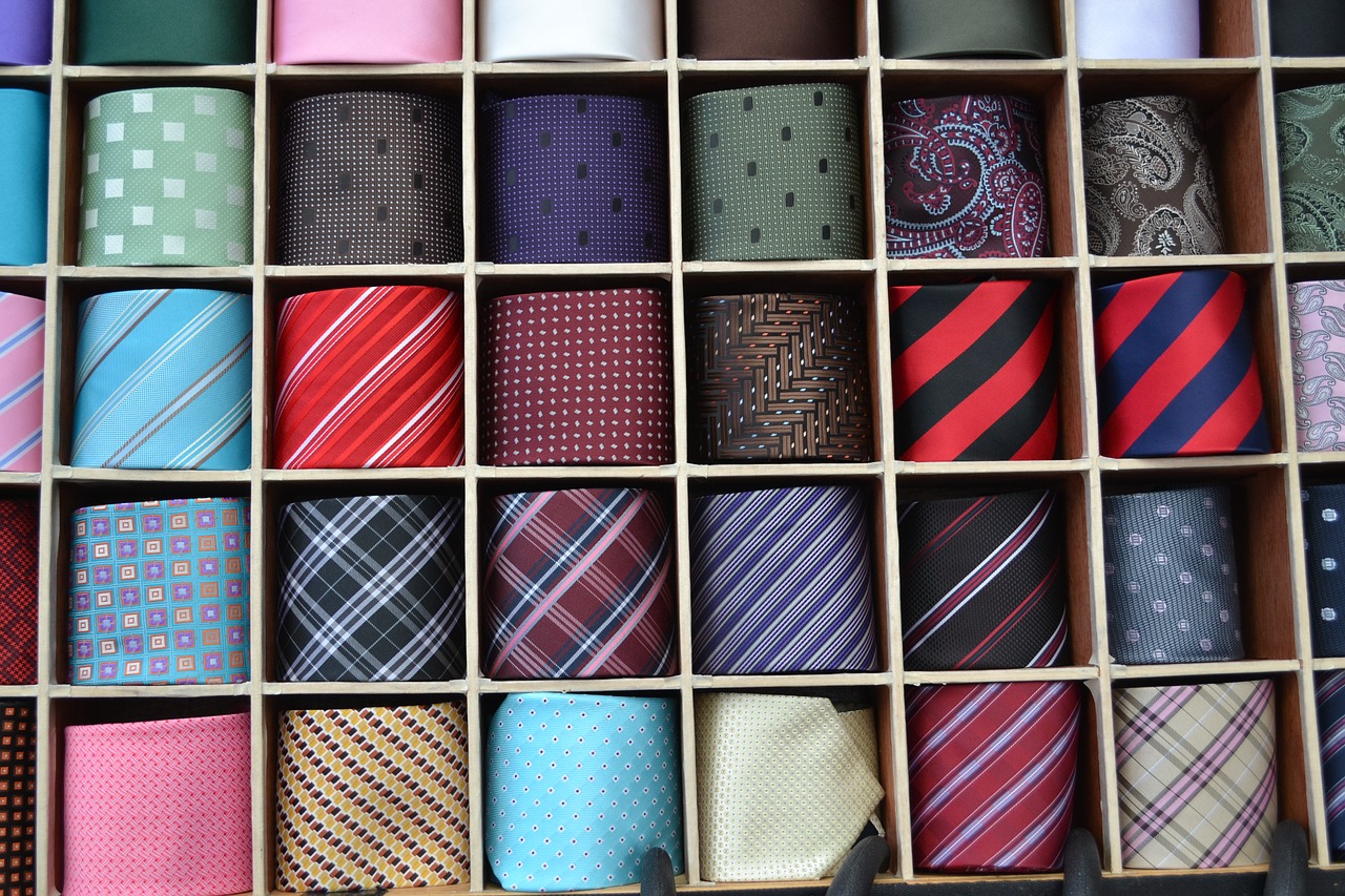 Jak wybrać krawat do garnituru?